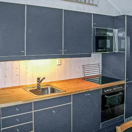 Amazing Home In Gala With Sauna Дом отдыха *
